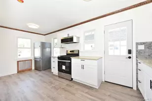 461 Pinebrook Ave, West Hempstead, NY 11552 - Photo 11