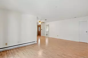 607 Cabot Ct E, Saint James, NY 11780 - Photo 9