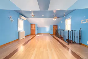 151-25 21st Ave, Whitestone, NY 11357 - Photo 13