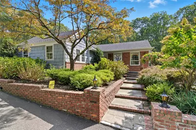 250 Manor Road, Huntington, NY 11743 - Photo 11