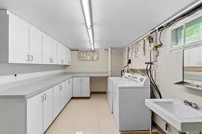 250 Manor Road, Huntington, NY 11743 - Photo 33