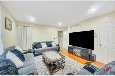 323 Barbey Street, Brooklyn, NY 11207 - Photo 11