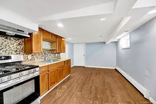 94 Woods Ave, Roosevelt, NY 11575 - Photo 31