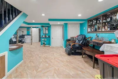 21 Jasper Street, Valley Stream, NY 11580 - Photo 17