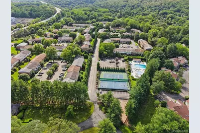 463 Hopi Court, Suffern, NY 10901 - Photo 5