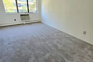 153-24 83rd St, Howard Beach, NY 11414 - Photo 11