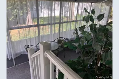 Old Country Old Country Road #44, Riverhead, NY 11901 - Photo 7