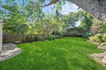 1708 Cornelius Avenue, Wantagh, NY 11793 - Photo 31