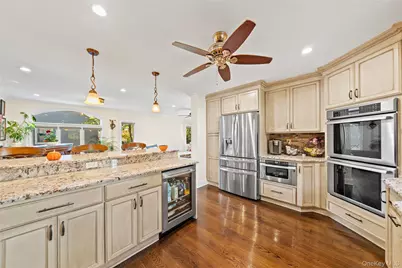 1708 Cornelius Avenue, Wantagh, NY 11793 - Photo 13