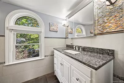 1708 Cornelius Avenue, Wantagh, NY 11793 - Photo 23