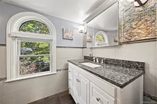 1708 Cornelius Ave, Wantagh, NY 11793 - Photo 23