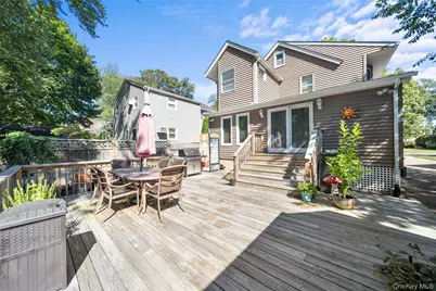 1708 Cornelius Avenue, Wantagh, NY 11793 - Photo 21