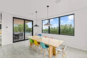 8 Middle Pond Ln, Southampton, NY 11968 - Photo 17