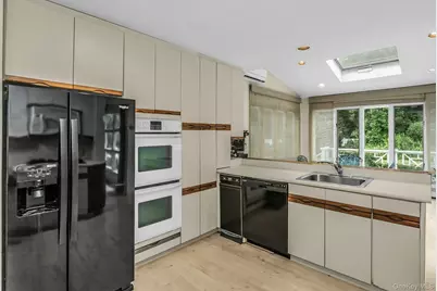 17 Church Street, Locust Valley, NY 11560 - Photo 11