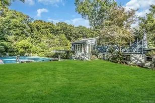 17 Church St, Locust Valley, NY 11560 - Photo 27