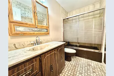 21 Fuller Street, Dix Hills, NY 11746 - Photo 31