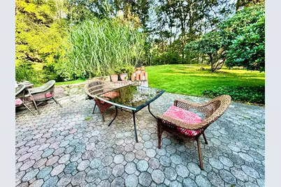 21 Fuller Street, Dix Hills, NY 11746 - Photo 39