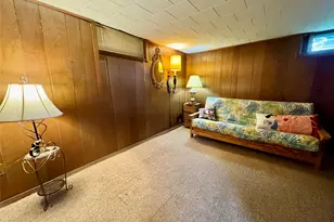 21 Fuller St, Dix Hills, NY 11746 - Photo 33