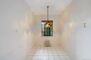 304 Kilburn Rd S, Garden City, NY 11530 - Photo 9