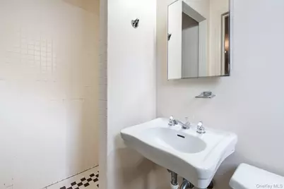 304 Kilburn Road S, Garden City, NY 11530 - Photo 13