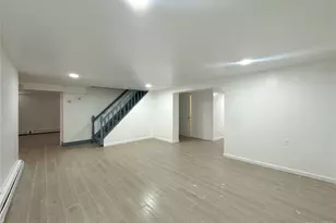 190-05 48th Ave, Fresh Meadows, NY 11365 - Photo 31