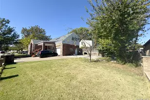 190-05 48th Ave, Fresh Meadows, NY 11365 - Photo 5