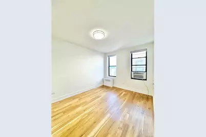 32-86 33rd Street #F8, Astoria, NY 11106 - Photo 5