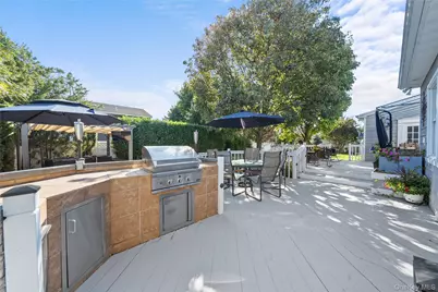 156 Cabot Road, Massapequa, NY 11758 - Photo 29