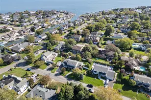 156 Cabot Rd, Massapequa, NY 11758 - Photo 37