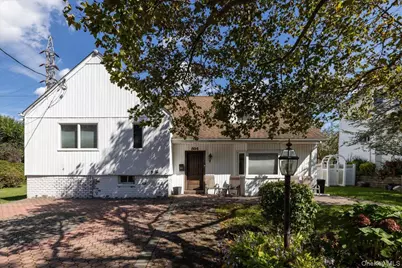 504 Saddle Ridge Road, Woodmere, NY 11598 - Photo 1