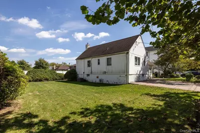 504 Saddle Ridge Road, Woodmere, NY 11598 - Photo 21