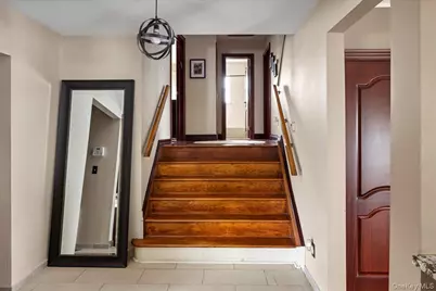 504 Saddle Ridge Road, Woodmere, NY 11598 - Photo 11