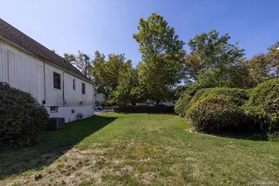 504 Saddle Ridge Road, Woodmere, NY 11598 - Photo 23