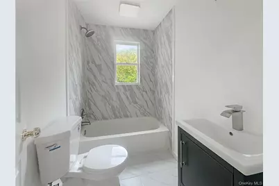 86 Wilson Avenue, Medford, NY 11763 - Photo 9