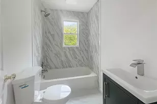 86 Wilson Ave, Medford, NY 11763 - Photo 9