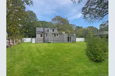 86 Wilson Avenue, Medford, NY 11763 - Photo 15