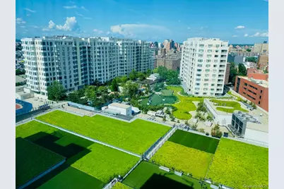 40-26 College Point Blvd #Penthouse2G, Flushing, NY 11354 - Photo 1