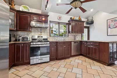 5211 Redfield Street, Douglaston, NY 11362 - Photo 17