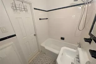 2 Sadore Ln, Yonkers, NY 10710 - Photo 13