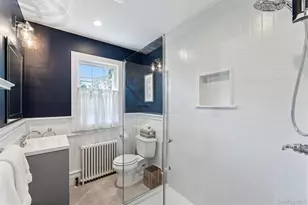 35 Sheppard St, Quiogue, NY 11978 - Photo 11