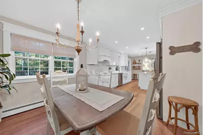 126 Foxwood Dr S, Newburgh, NY 12550 - Photo 13