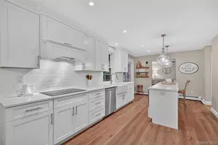 126 Foxwood Dr S, Newburgh, NY 12550 - Photo 17