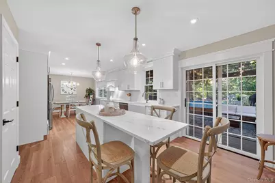 126 Foxwood Dr S, Newburgh, NY 12550 - Photo 21