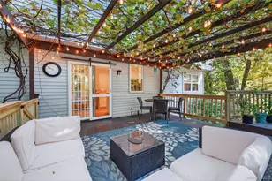 126 Foxwood Dr S, Newburgh, NY 12550 - Photo 35