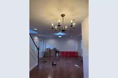 215 Middle Neck Road #D3, Great Neck, NY 11021 - Photo 9