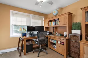 4 Whittock Ln, Melville, NY 11747 - Photo 19