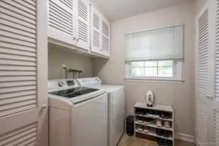 4 Whittock Ln, Melville, NY 11747 - Photo 11