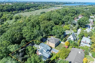 53-21 240th St, Douglaston, NY 11362 - Photo 37