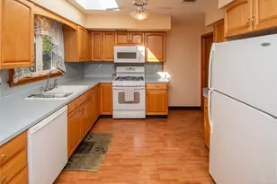 44 Lamb Ave, Saugerties, NY 12477 - Photo 5