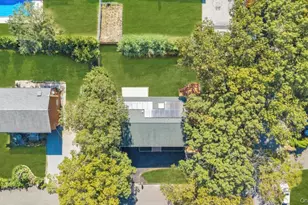 2 Pearl Pl, Greenlawn, NY 11740 - Photo 43